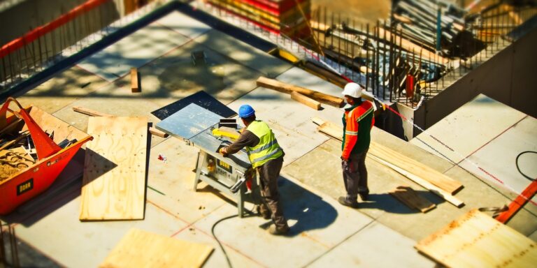 maestros-de-obra-construccion